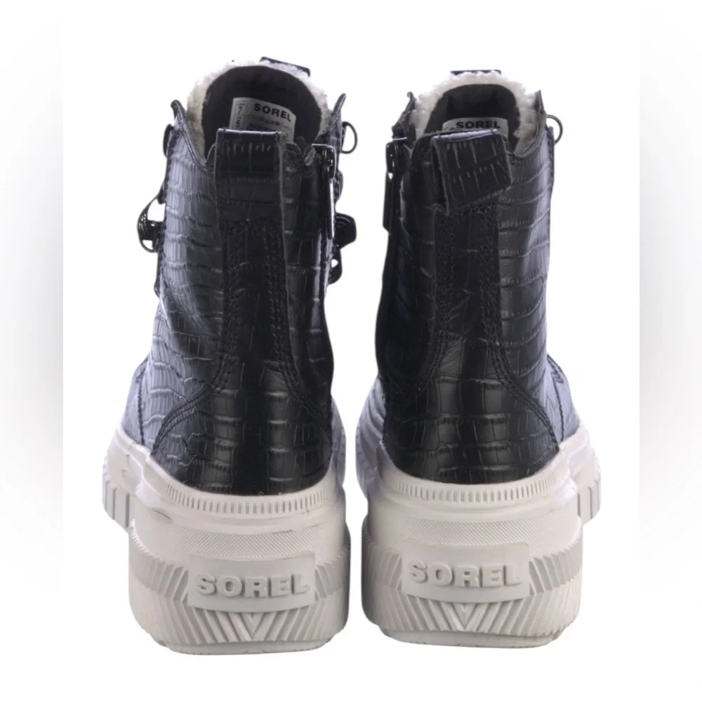 Sorel Black Leather High-Top Winter Sneakers with Sherpa Lining